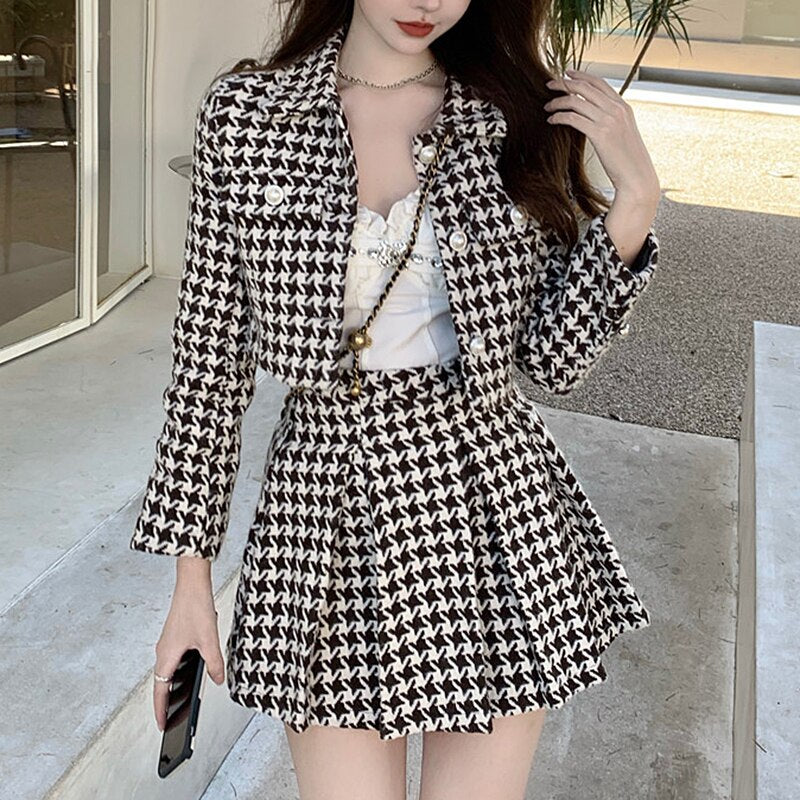 Clacive England Style Tweed Two Piece Set Women Vintage Houndstooth Crop Jakcet And Pleated Mini Skirts Sexy Plaid 2 Piece Set Suits