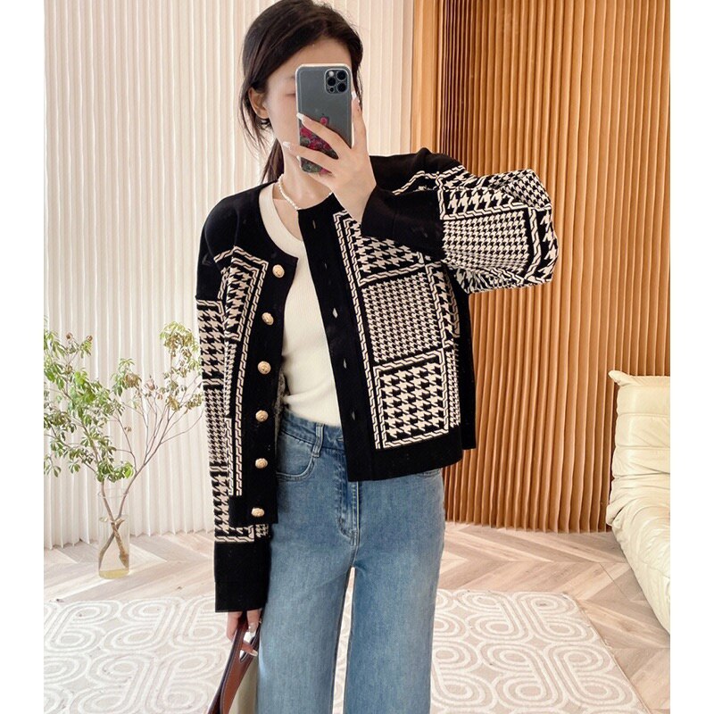 Fall outfits Women's New Autumn Winter O-Neck Knitted Sweater Temperament Single Breasted Golden Buttons Elegant Office Lady Short Coats P005