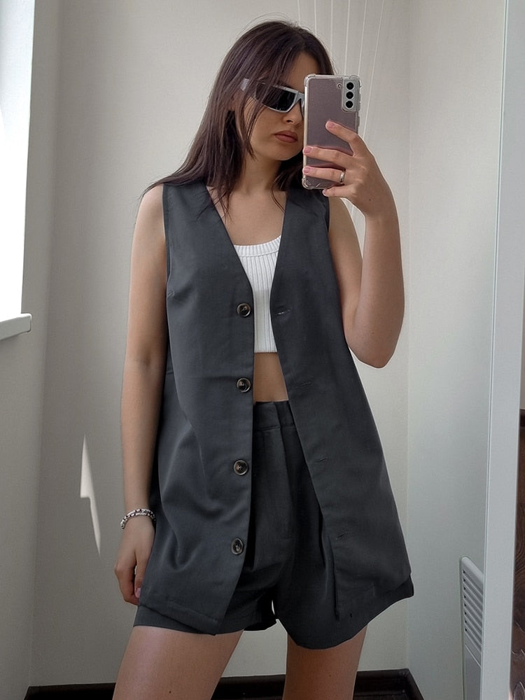 Fall outfits back to school 18 Street Style Dark Gray Shorts Suits Two Pieces Vest Tops Shorts Casual Sets Fashion 2023 Office Ladies Shorts Outfit